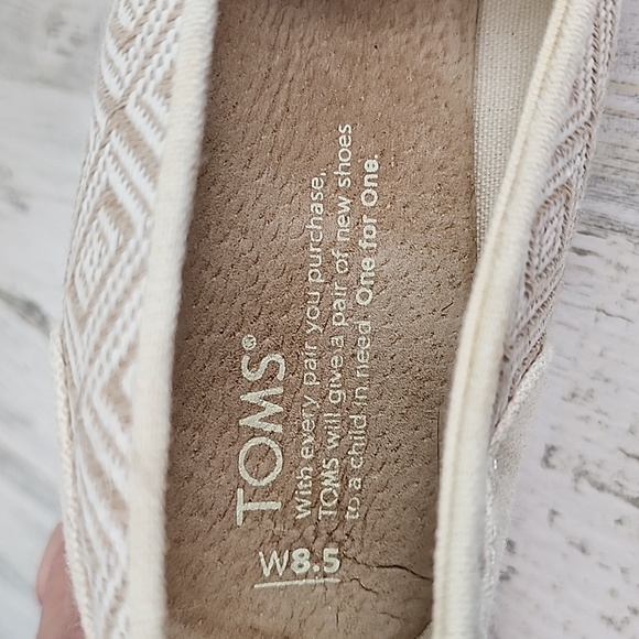 Toms beige cream wedge cork tapestry heel slipon sandal shoes 3.5" heel Size 8.5 - Picture 9 of 14